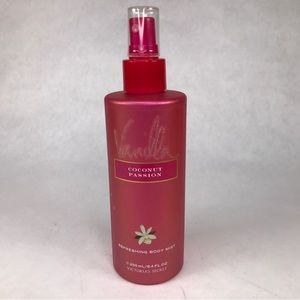 Victoria’s Secret Vanilla Coconut Passion Refreshing Body Mist